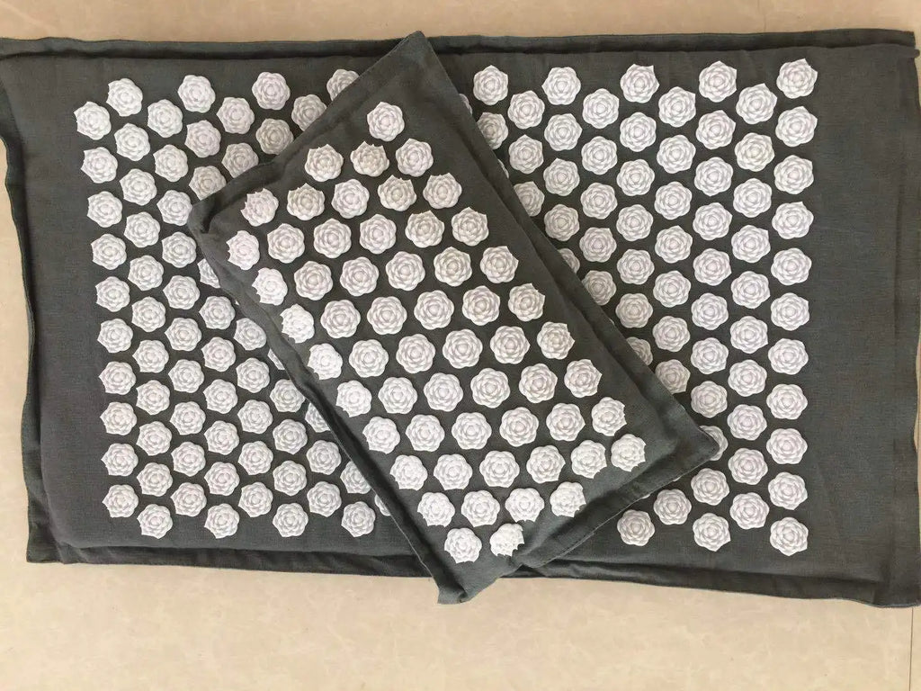 Lotus Spike Acupressure Mat & Pillow Set