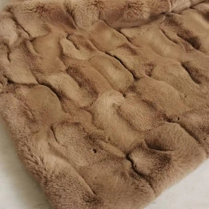 Luxury Faux Fur Mink Throw Blanket – Double Layer Soft & Warm