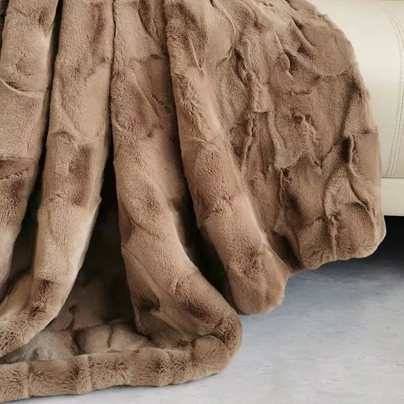 Luxury Faux Fur Mink Throw Blanket – Double Layer Soft & Warm